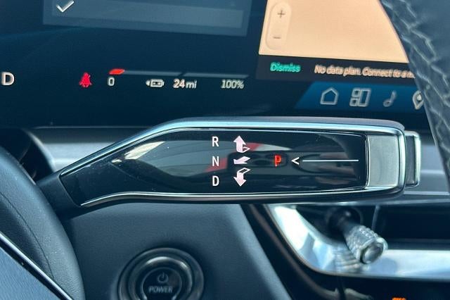 2024 Cadillac LYRIQ Sport 3