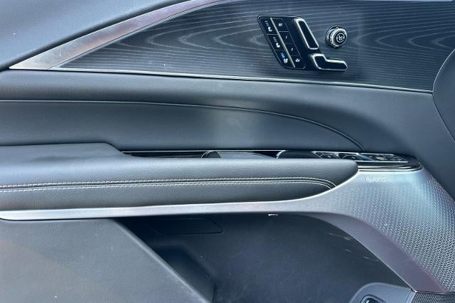 2026 Cadillac LYRIQ Signature Sport