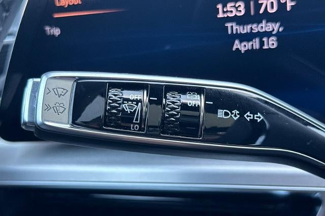 2026 Cadillac LYRIQ Signature Sport