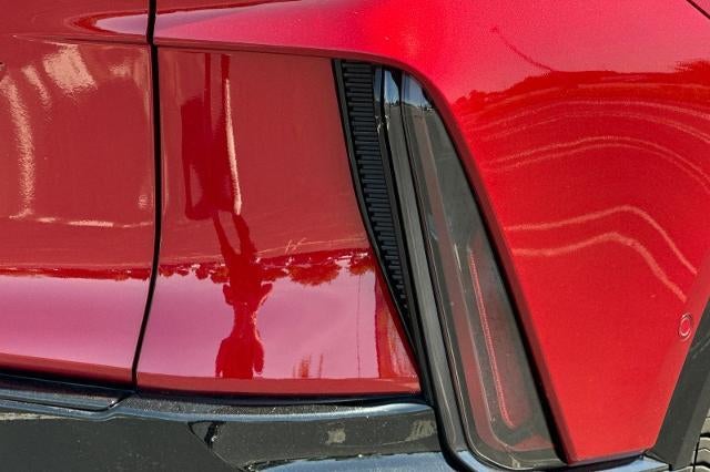 2026 Cadillac LYRIQ Signature Sport