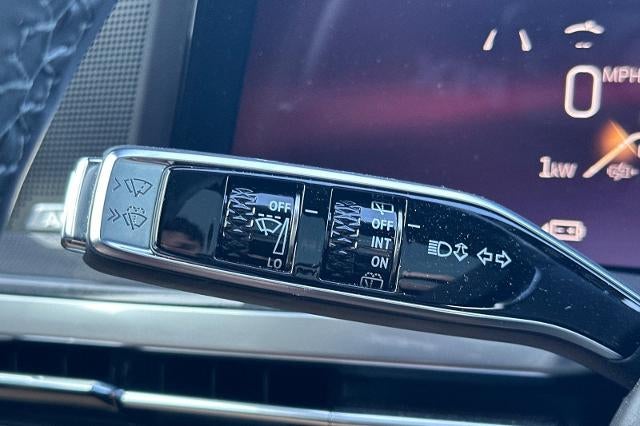 2026 Cadillac ESCALADE IQL Premium Sport