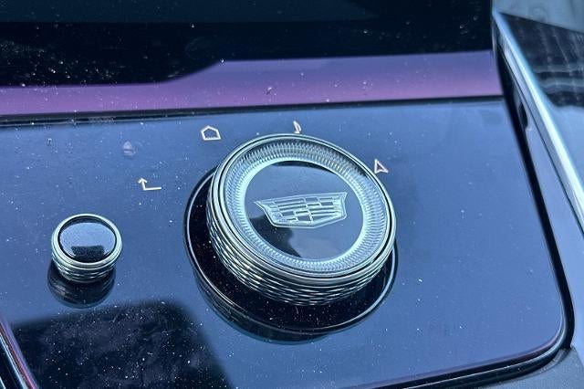2026 Cadillac ESCALADE IQ Sport