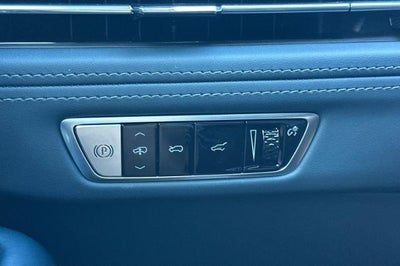 2025 Cadillac ESCALADE IQ Sport 2