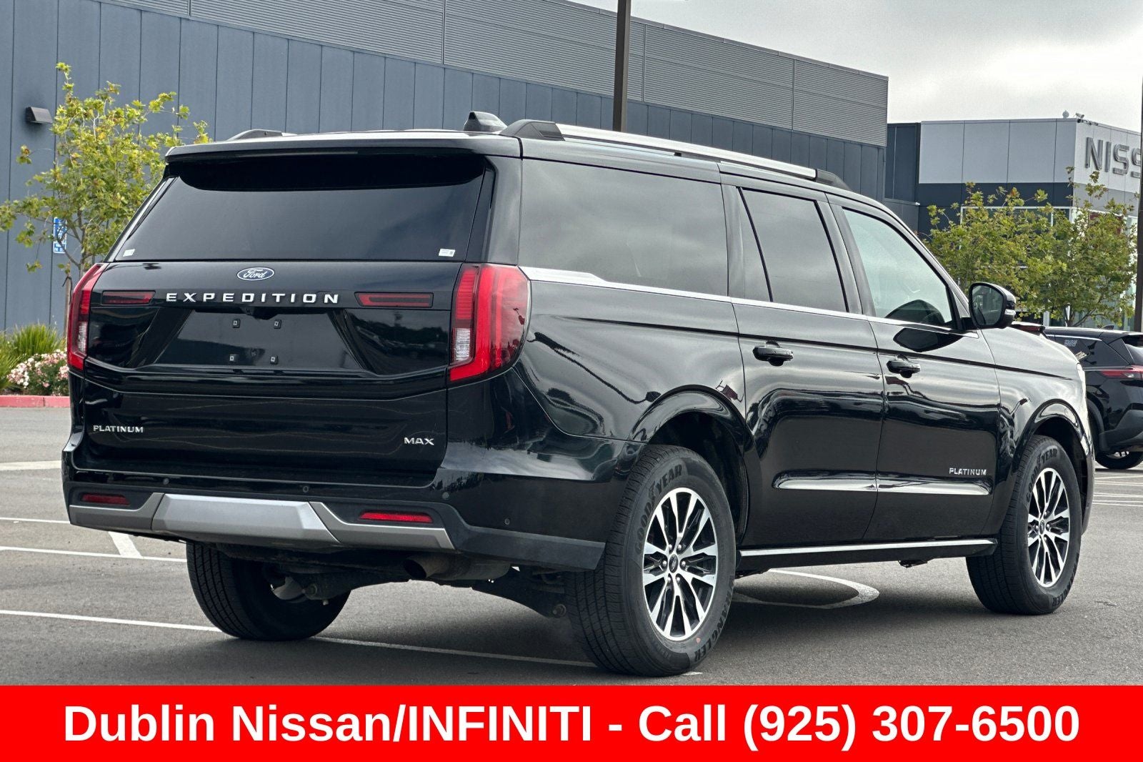 2025 Ford Expedition Max Platinum
