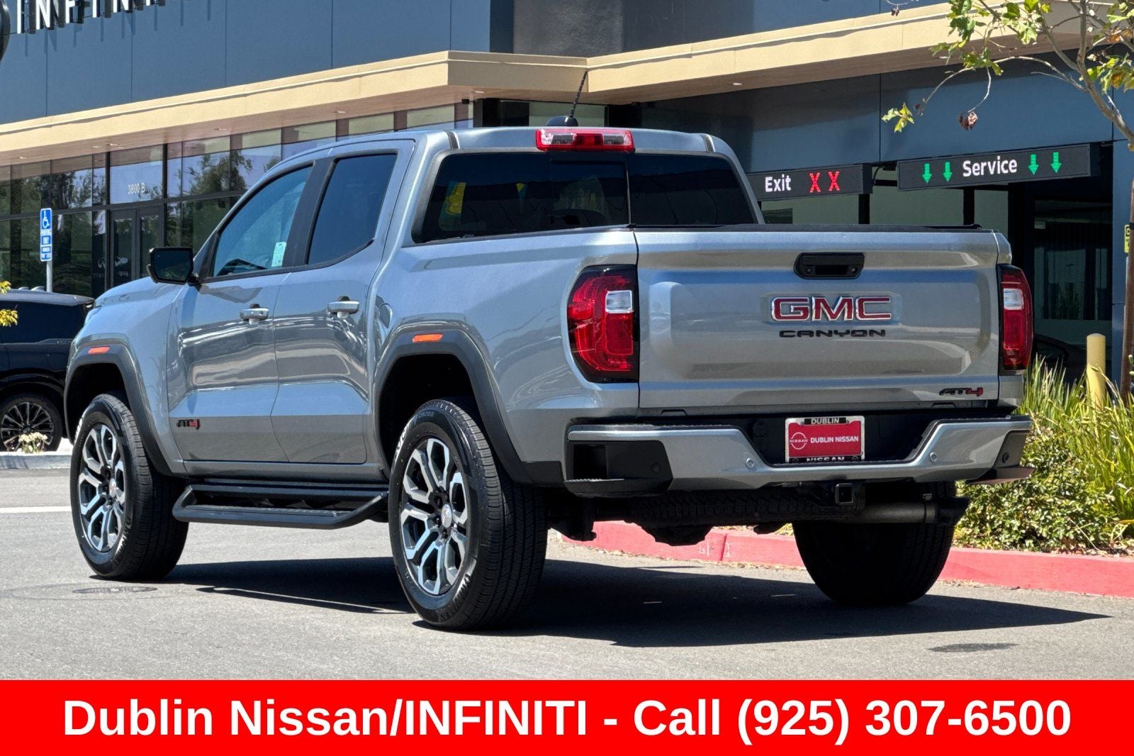2024 GMC Canyon AT4