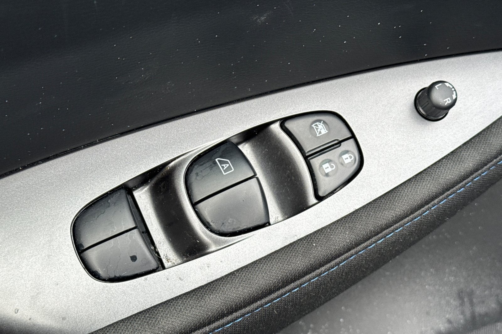 2025 Nissan Leaf S
