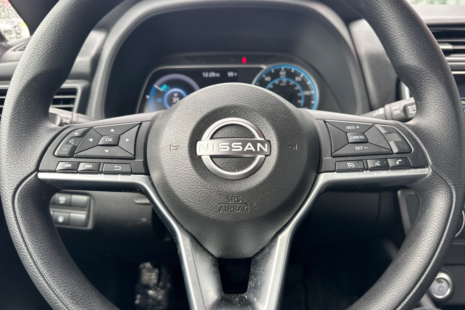 2025 Nissan Leaf S