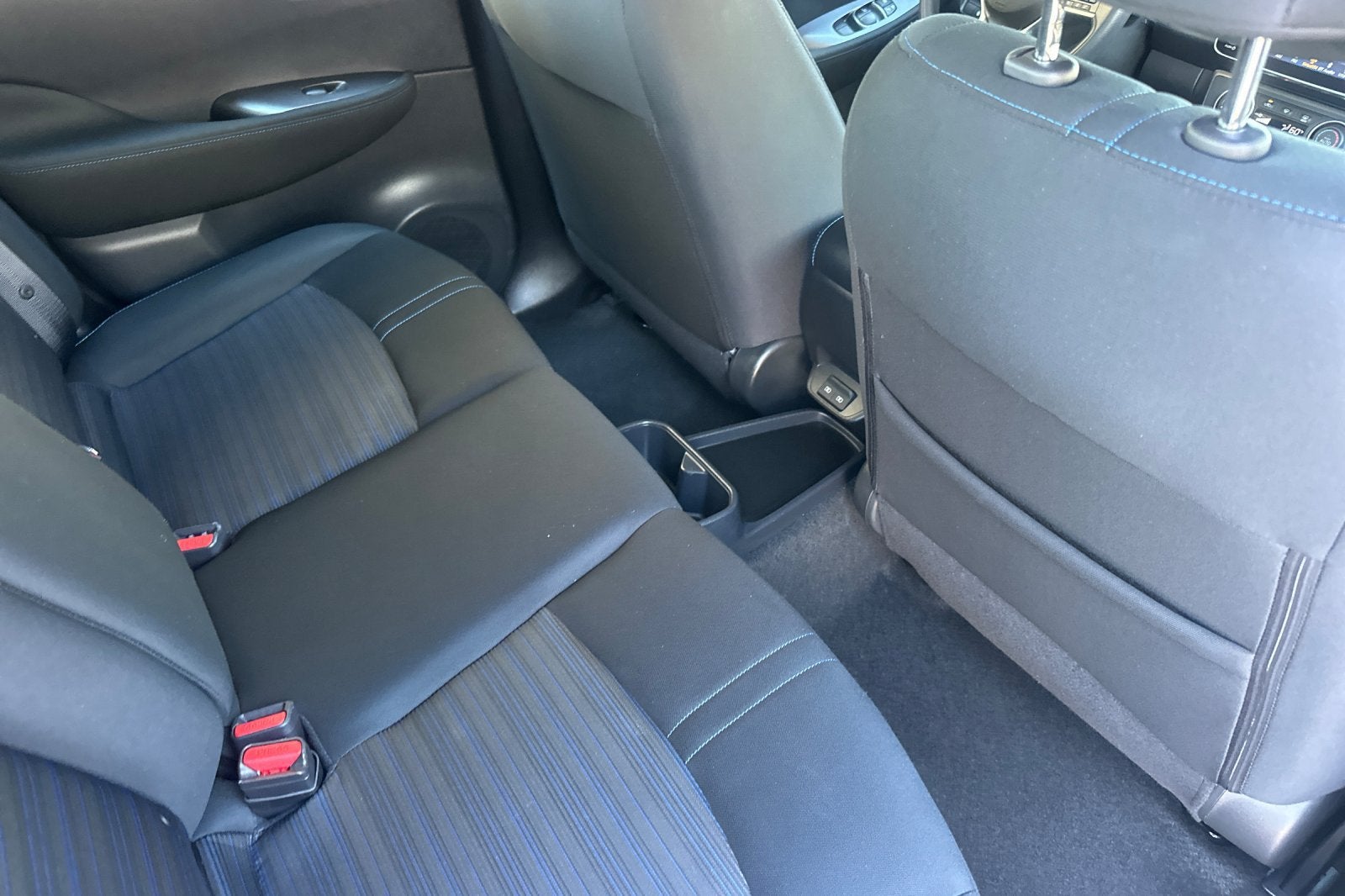 2025 Nissan Leaf S