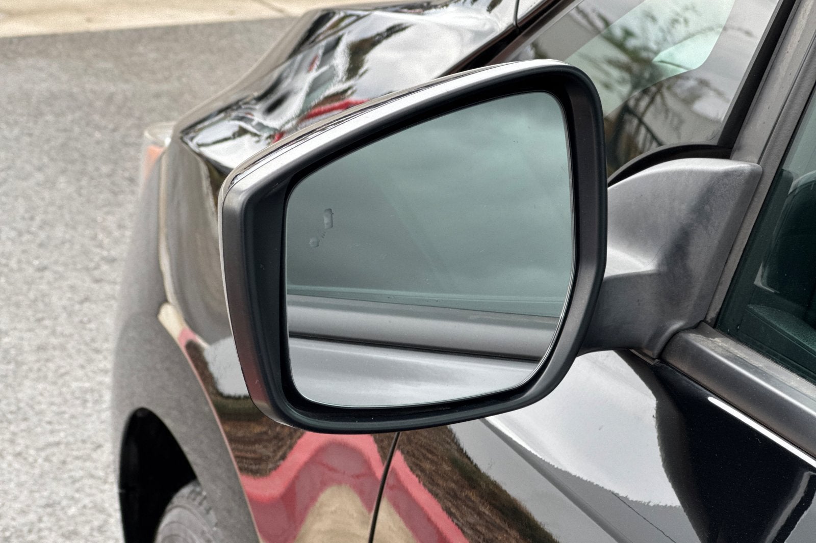 2025 Nissan Leaf S