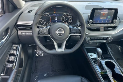 2025 Nissan Altima 2.5 SR