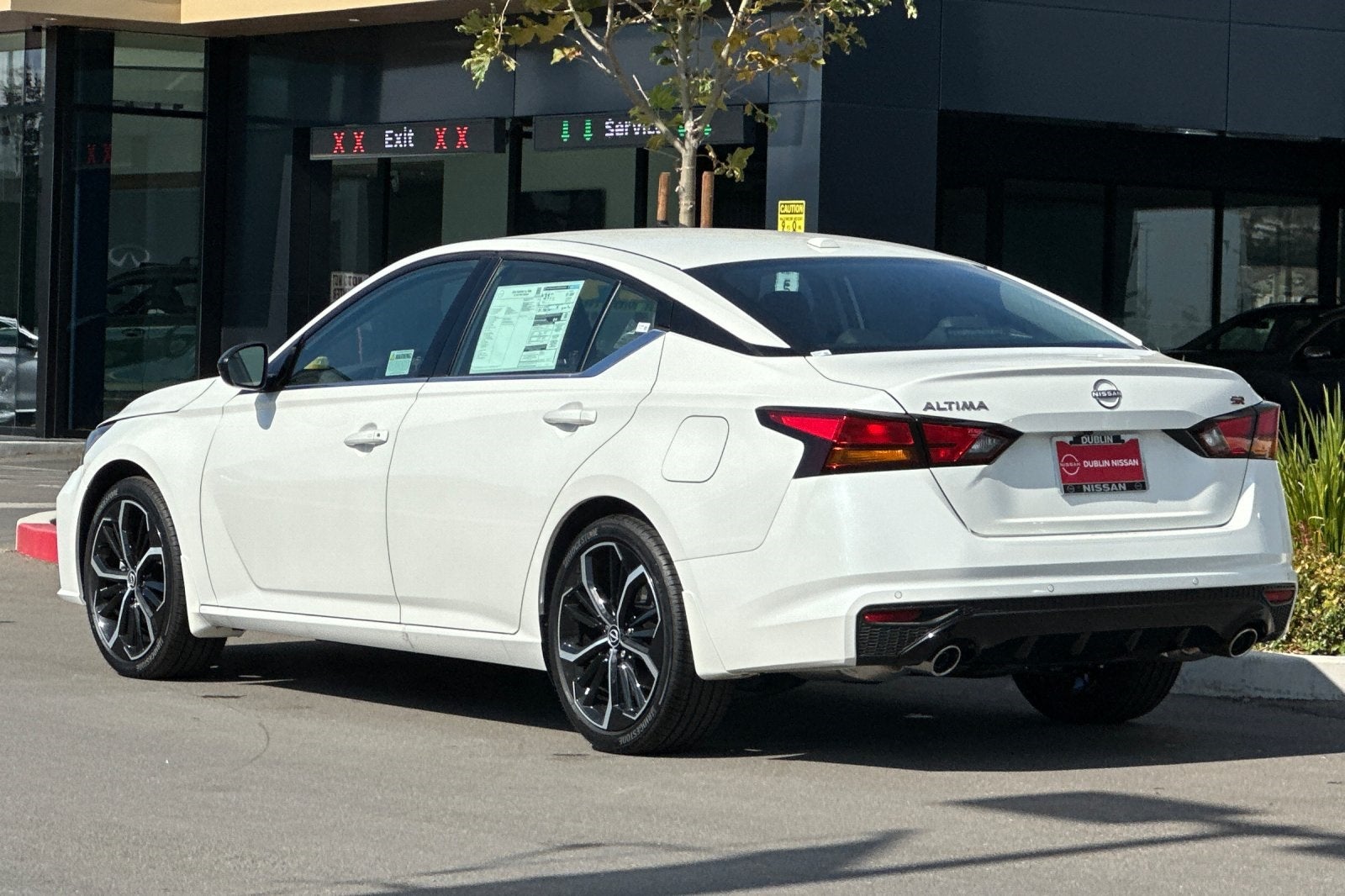 2025 Nissan Altima 2.5 SR