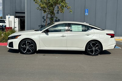 2025 Nissan Altima 2.5 SR