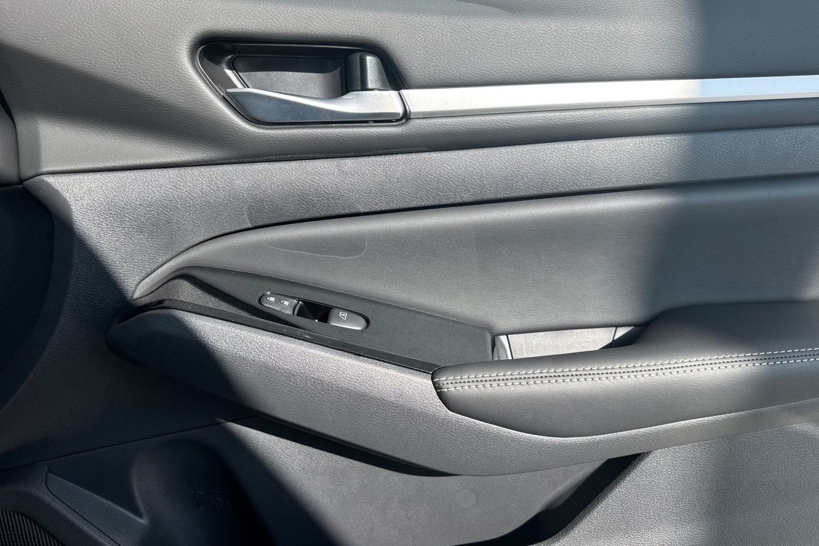 2025 Nissan Altima 2.5 SL