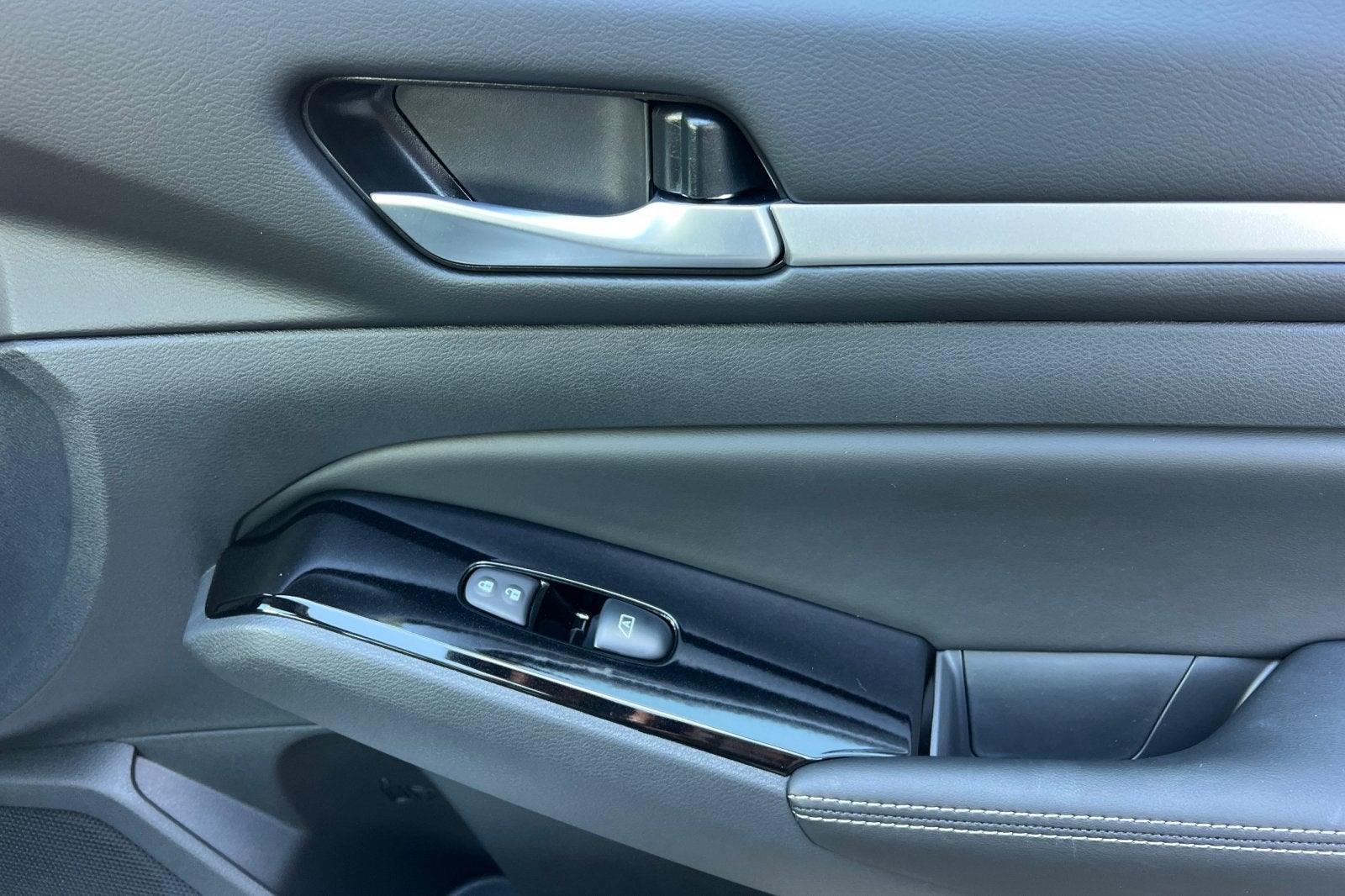 2025 Nissan Altima 2.5 SL