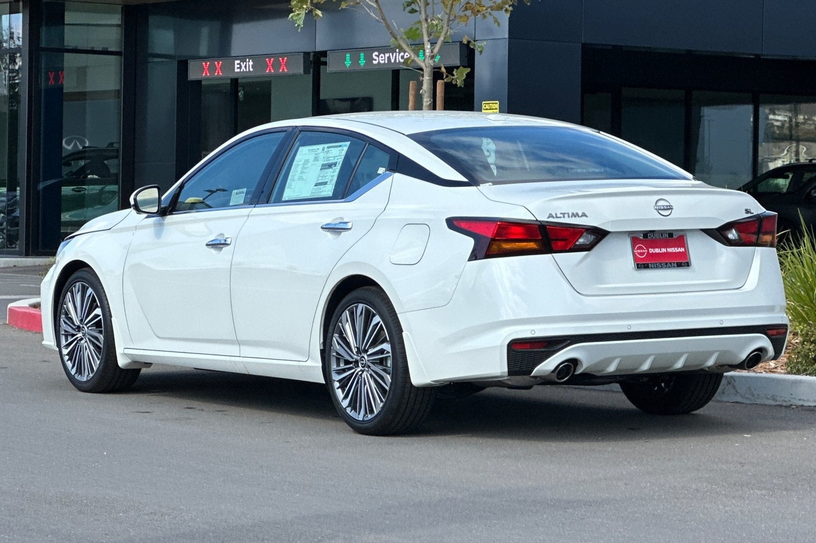 2025 Nissan Altima 2.5 SL