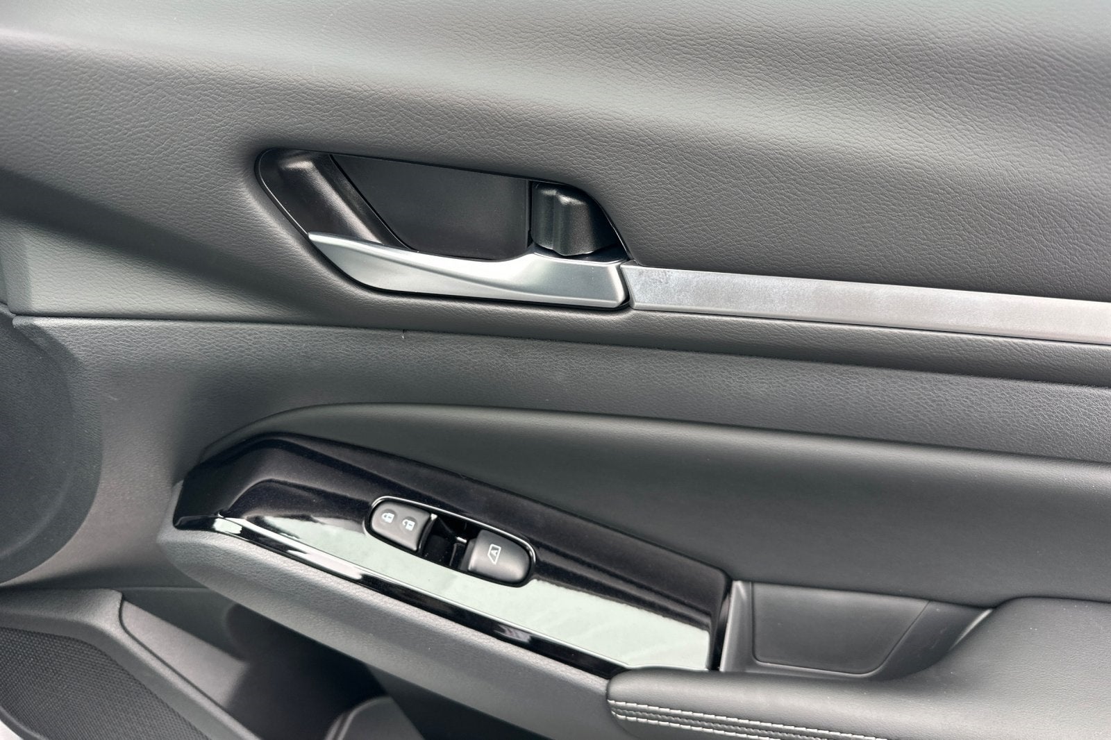 2025 Nissan Altima 2.5 SL