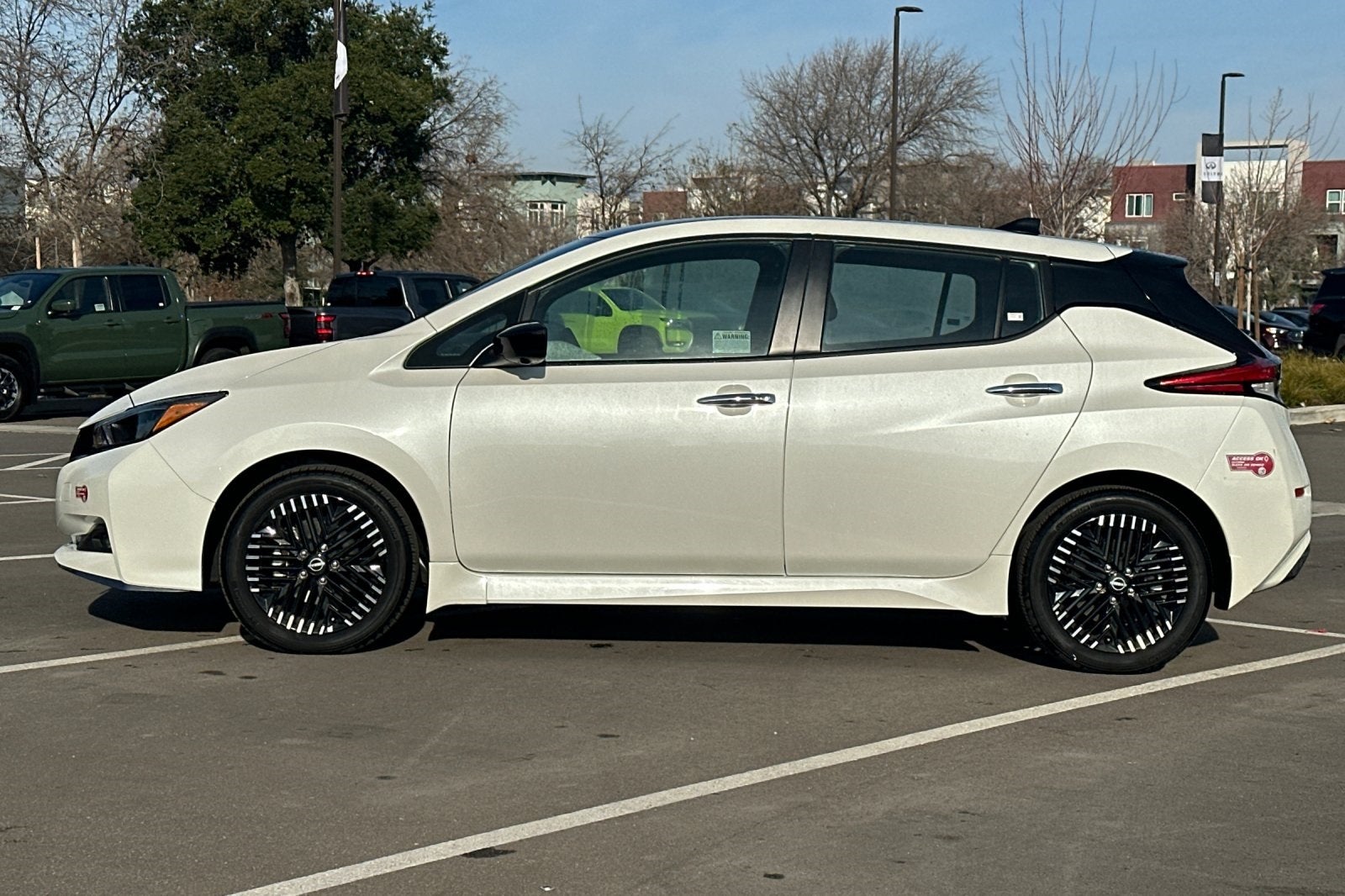 2024 Nissan Leaf SV Plus