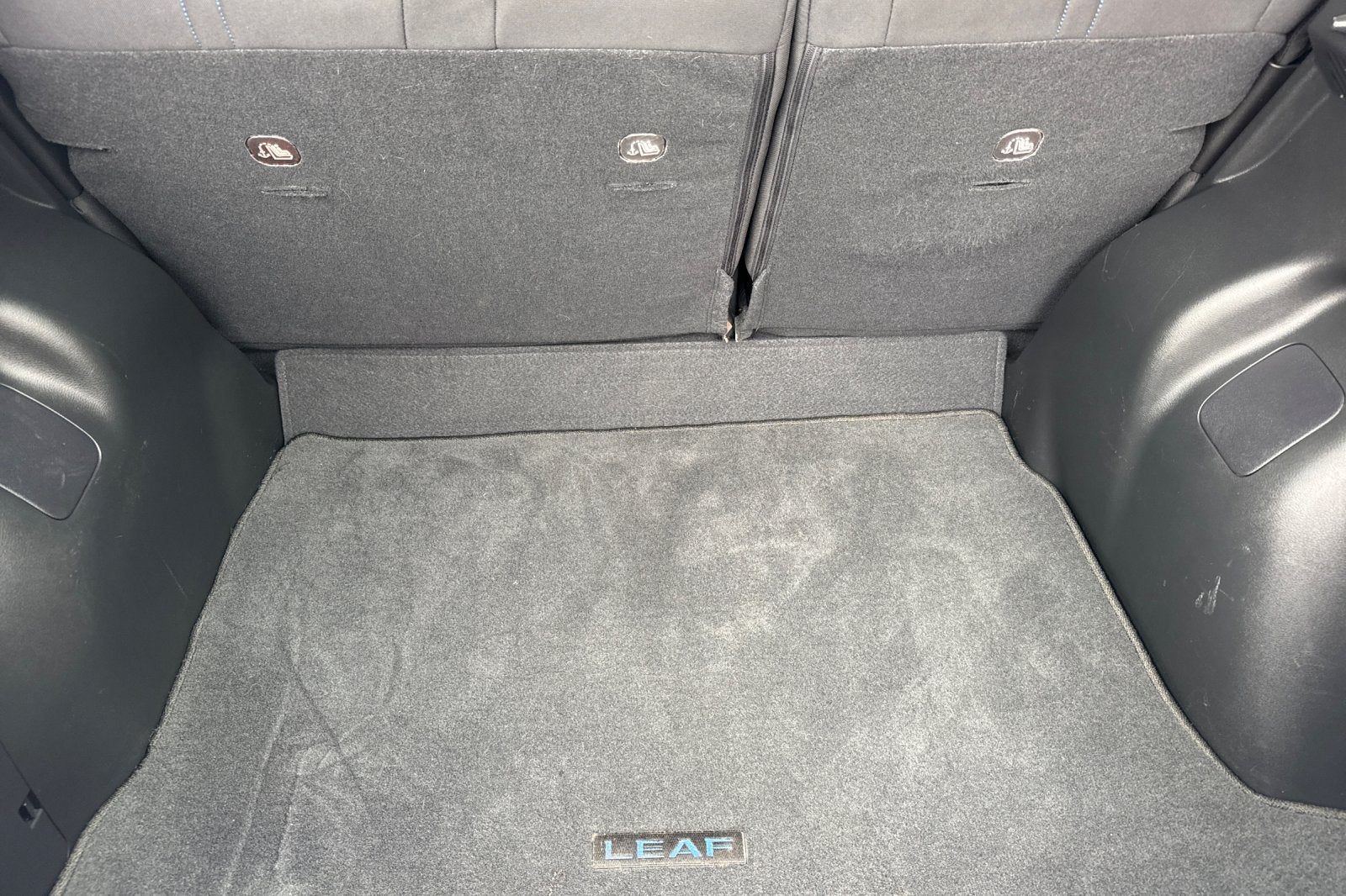 2025 Nissan Leaf SV Plus