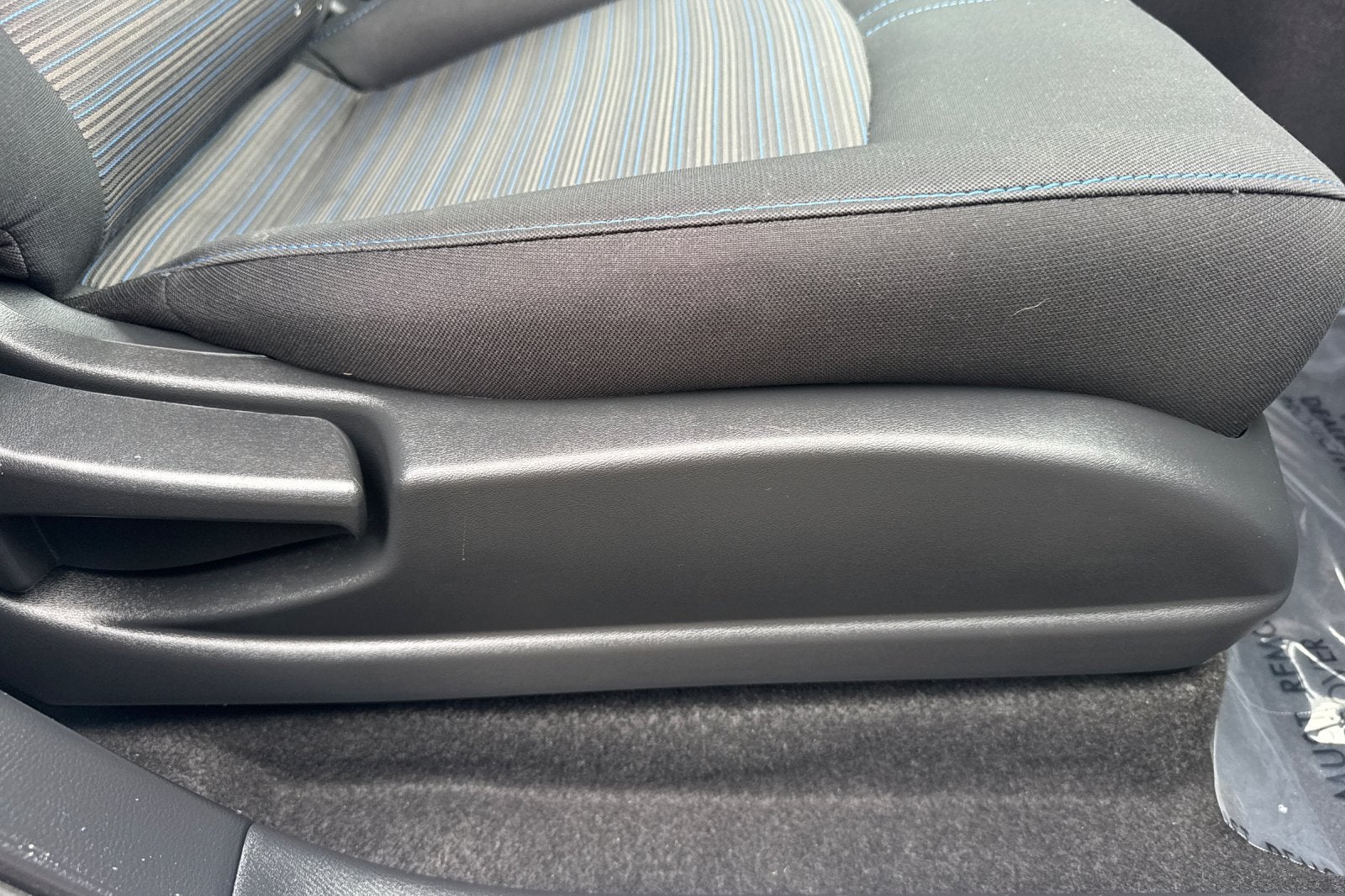 2025 Nissan Leaf SV Plus