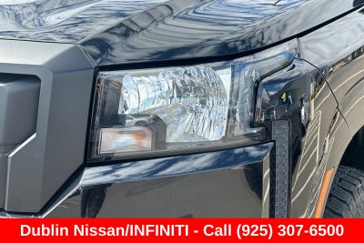 2022 Nissan Frontier S