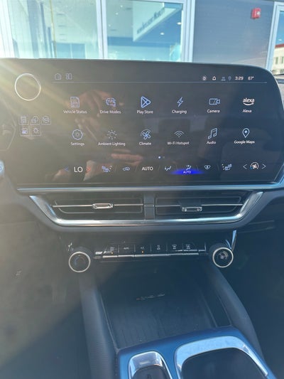 2025 Chevrolet Equinox EV LT