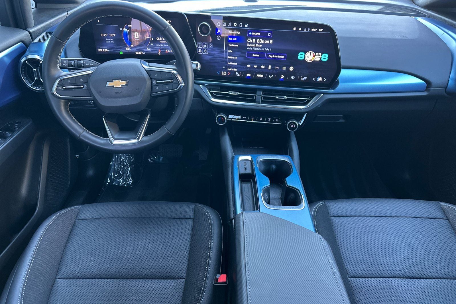 2025 Chevrolet Equinox EV LT