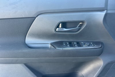 2027 Nissan Kicks S