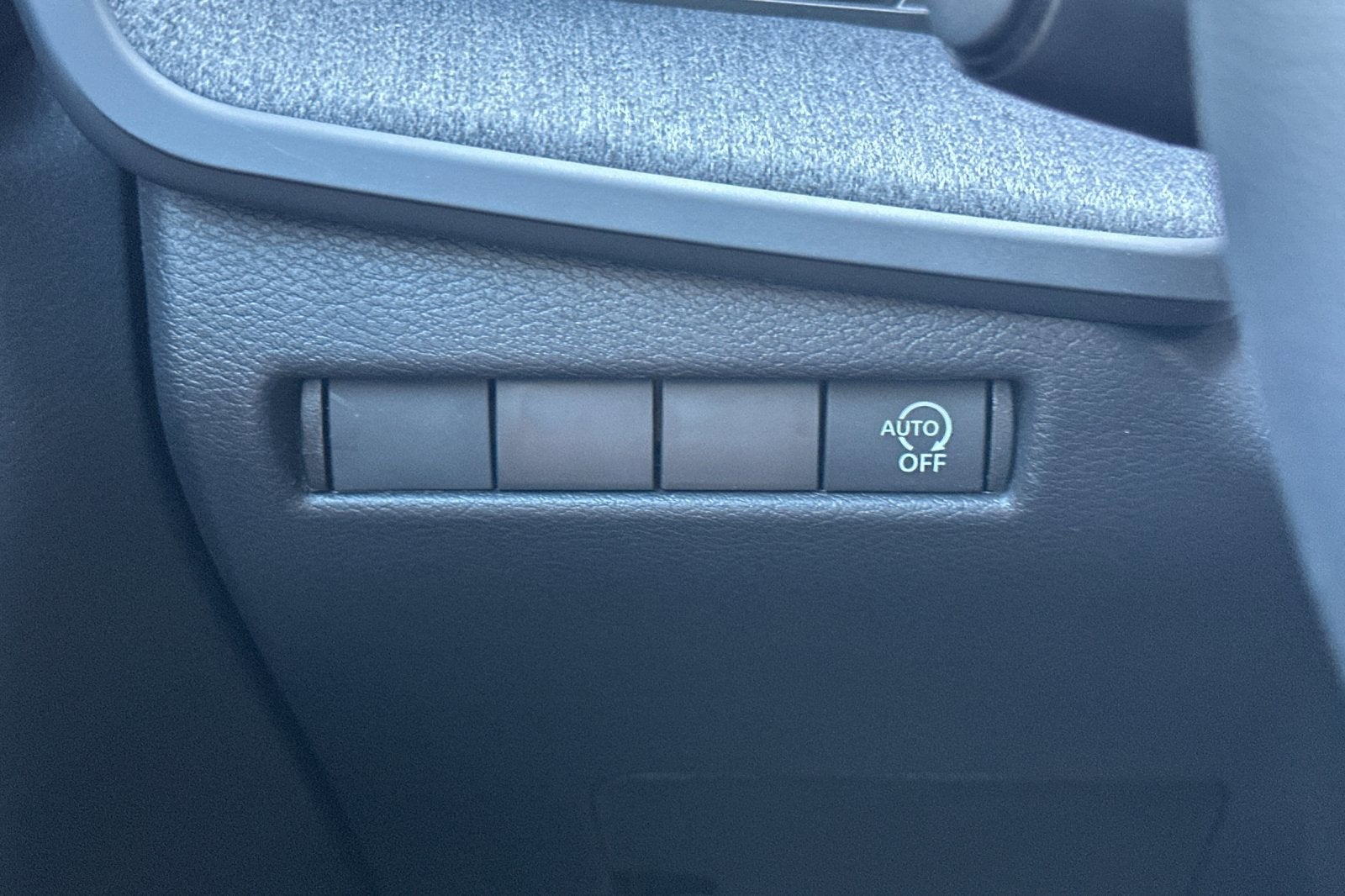 2027 Nissan Kicks S