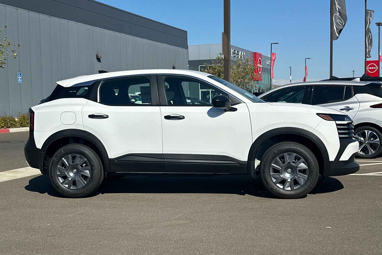 2027 Nissan Kicks S