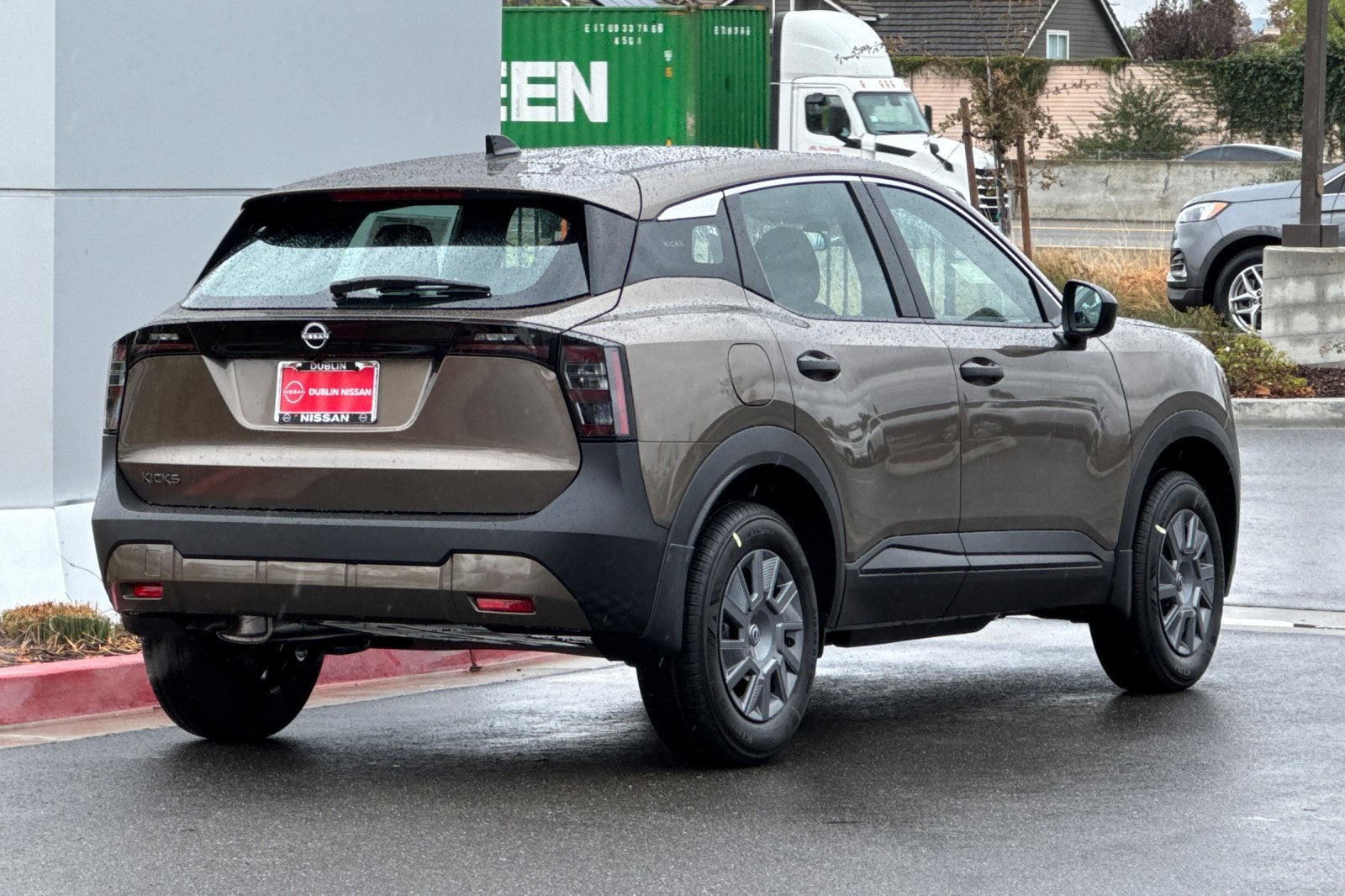 2027 Nissan Kicks S
