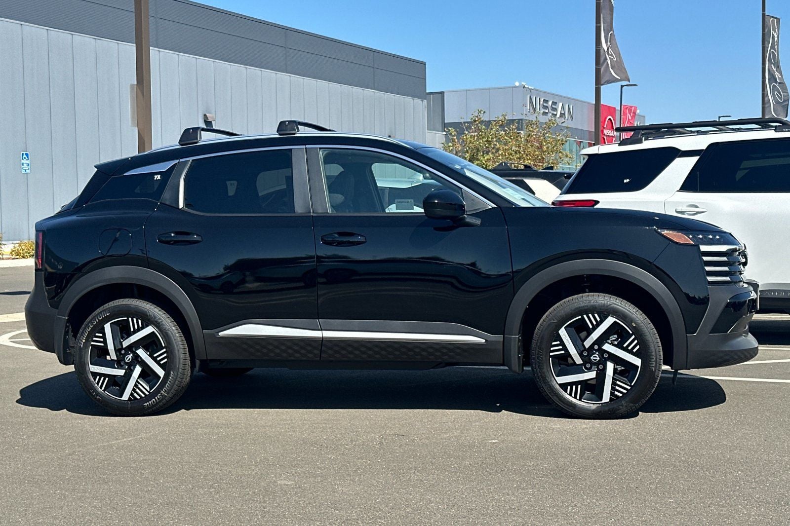 2027 Nissan Kicks SV