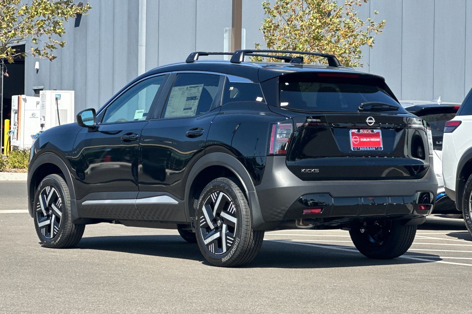 2027 Nissan Kicks SV
