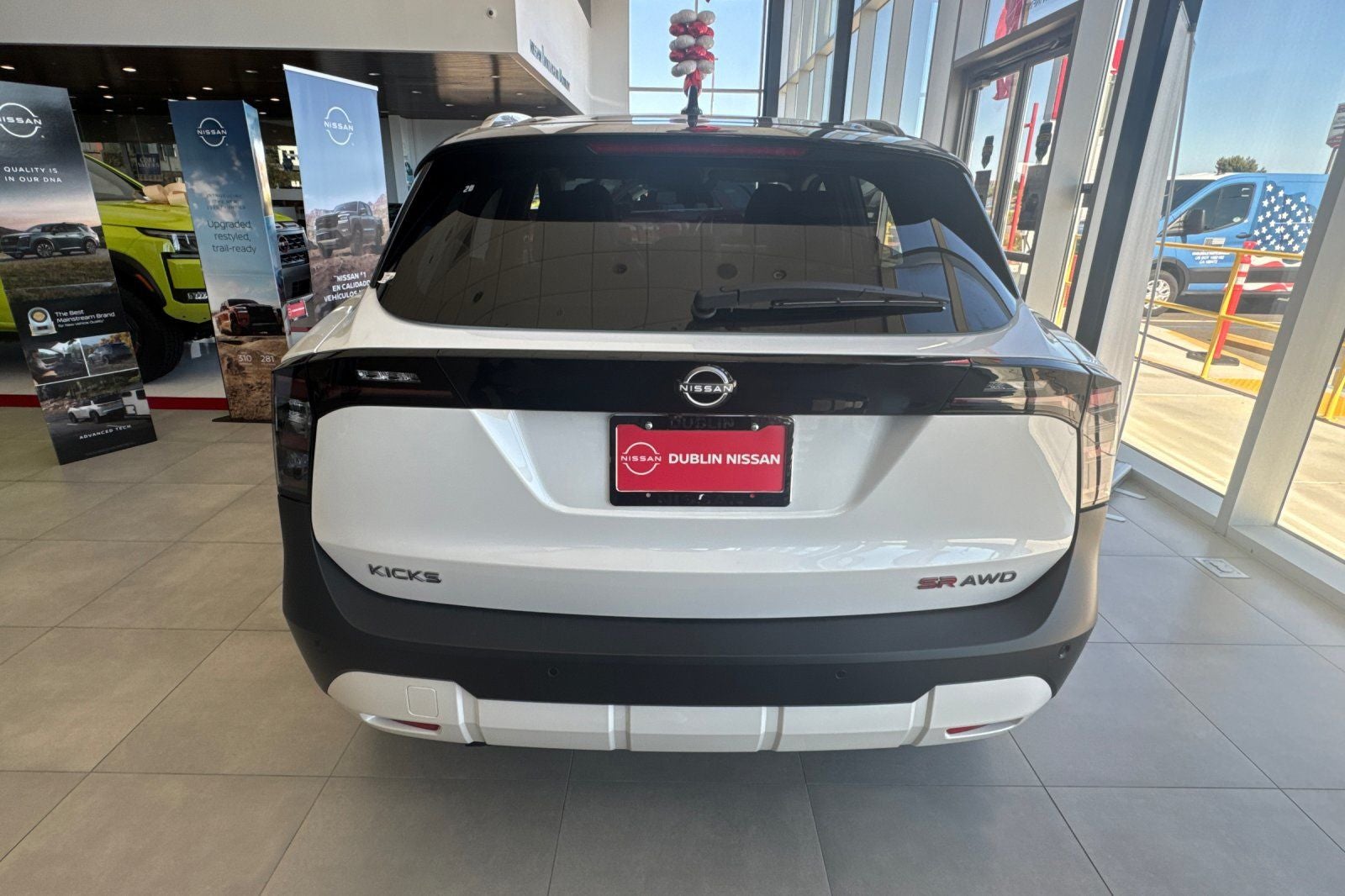 2026 Nissan Kicks SR