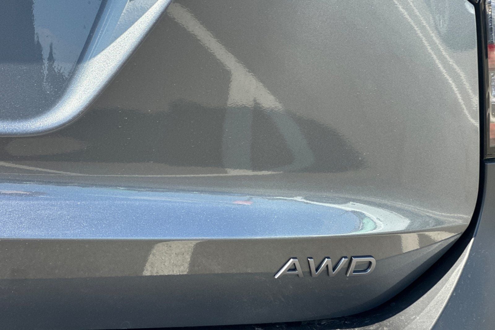 2027 Nissan Kicks SR