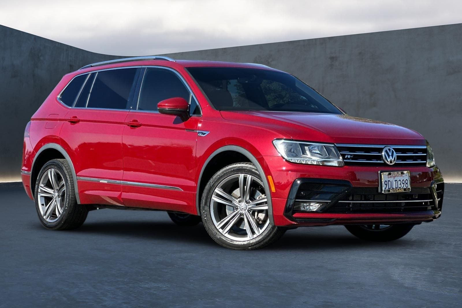 2019 Volkswagen Tiguan 2.0T SEL R-Line