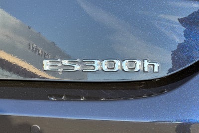 2025 Lexus ES 300h