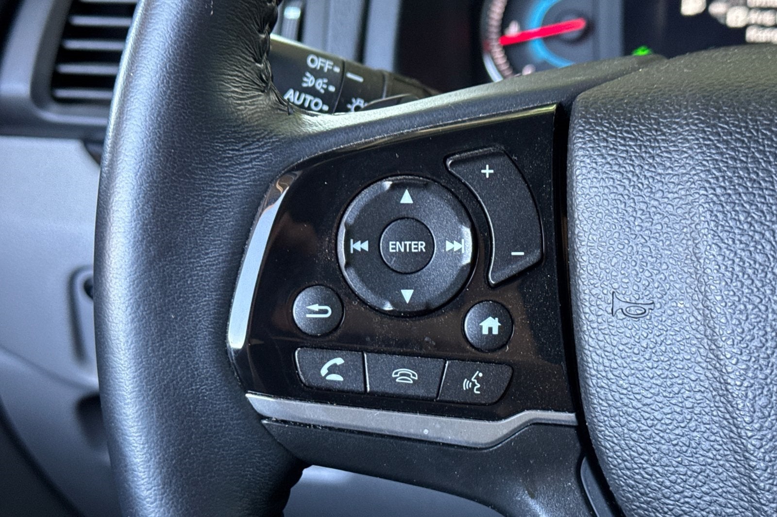 2022 Honda Pilot Touring 8 Passenger