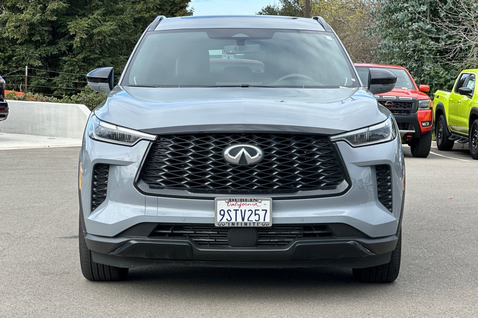 2025 INFINITI QX60 LUXE