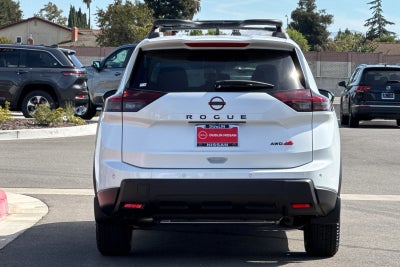 2026 Nissan Rogue Rock Creek