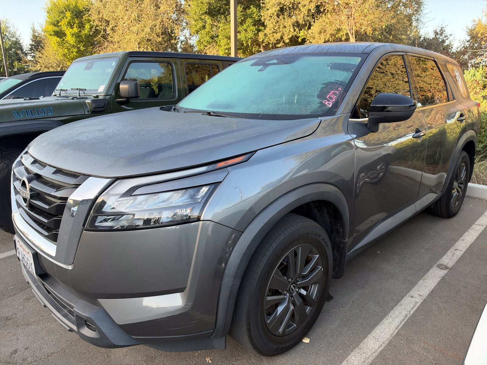 2024 Nissan Pathfinder S