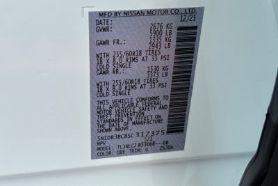 2025 Nissan Pathfinder SV