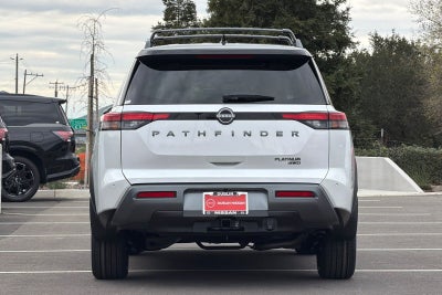 2026 Nissan Pathfinder Platinum