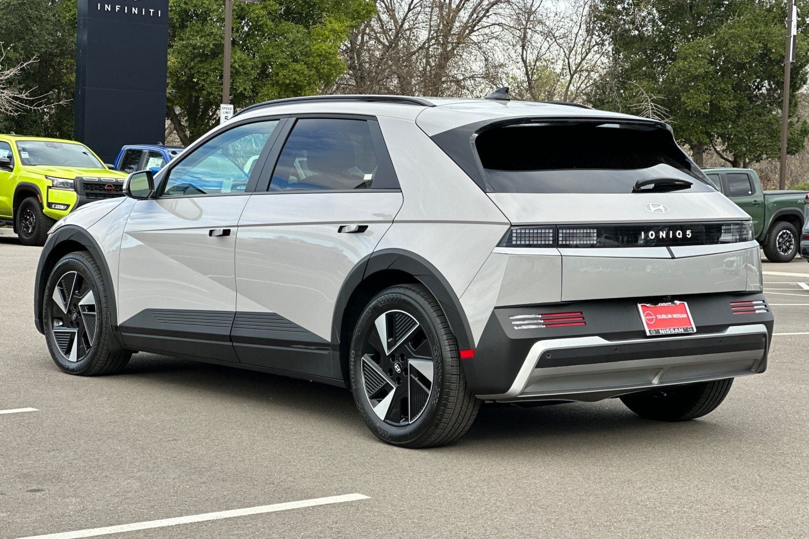 2025 Hyundai IONIQ 5 SEL