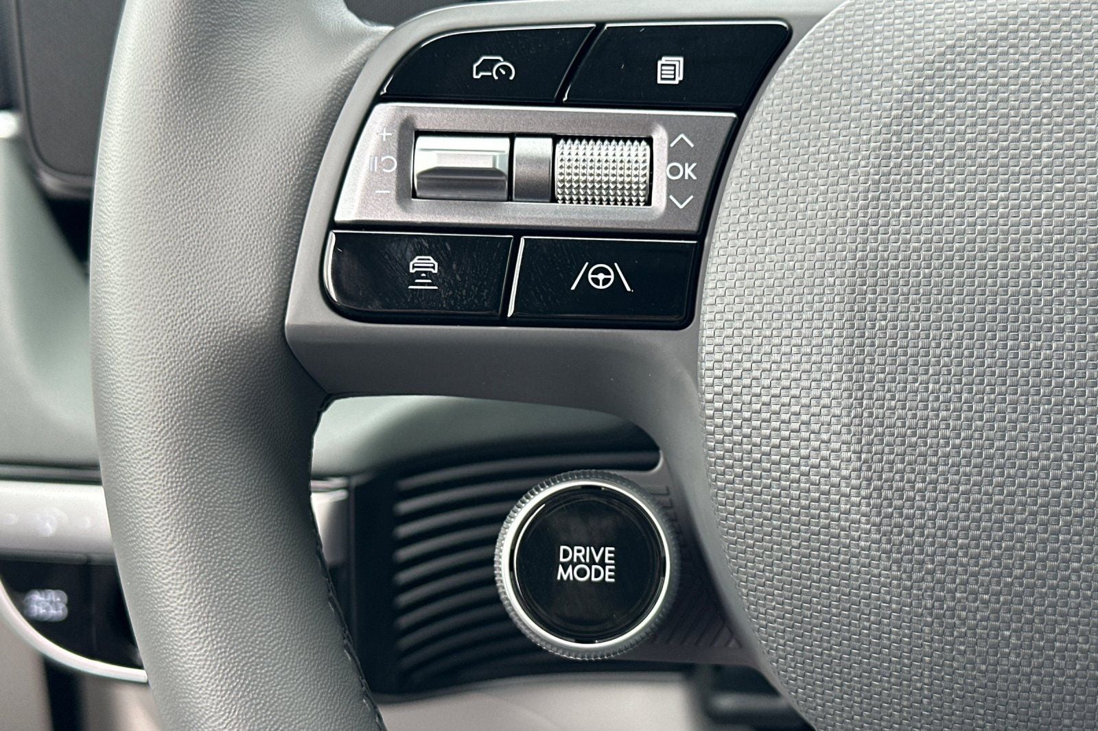 2025 Hyundai IONIQ 5 Limited