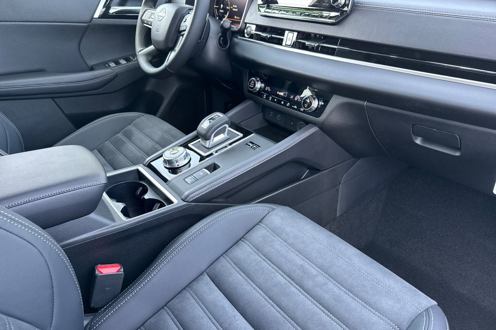 2026 Nissan Rogue Hybrid SL