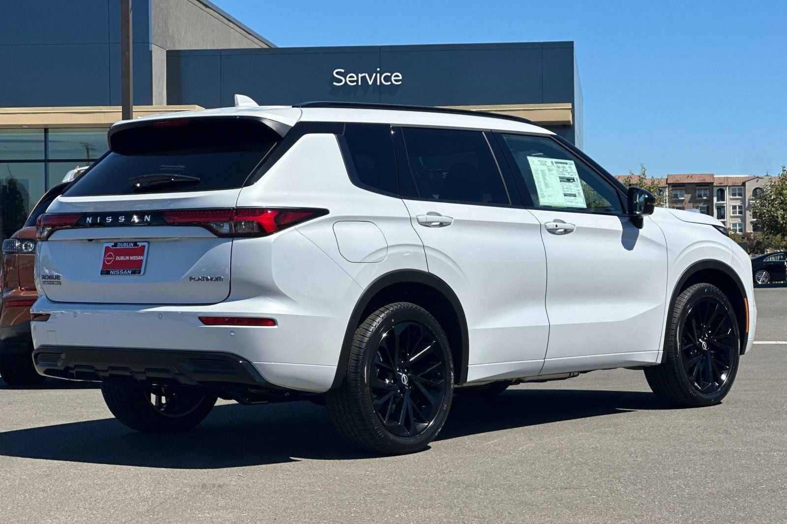 2026 Nissan Rogue Plug-In Hybrid Platinum