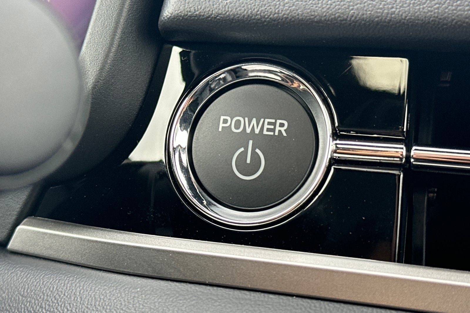 2026 Nissan Rogue Plug-In Hybrid Platinum