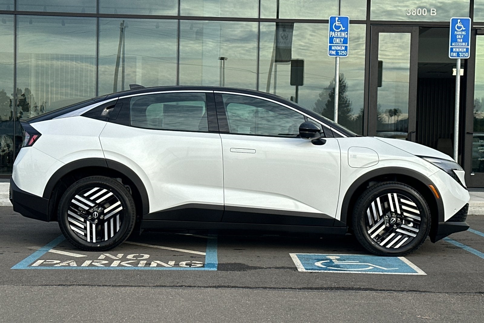 2026 Nissan Leaf SV+