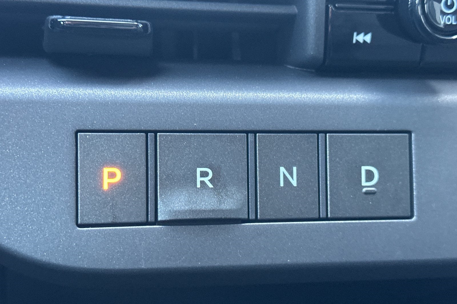 2026 Nissan Leaf PLATINUM+