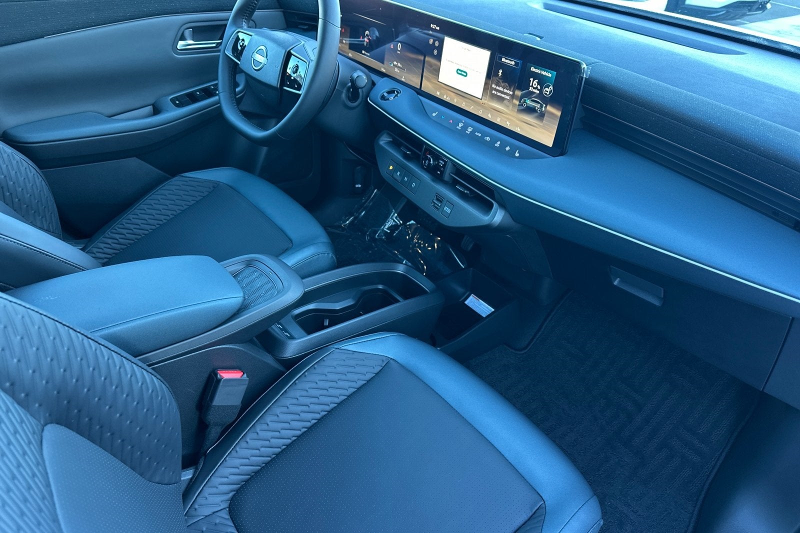 2026 Nissan Leaf PLATINUM+